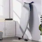 Mesa Para Passar Roupas Grande Dobrável Para Hotel Com Rodas - Imagem 7