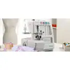 Máquina de costura overlock Elgin portátil - branco - Imagem 8