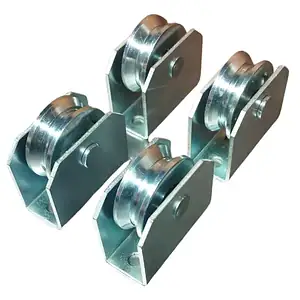Conjunto de 4 roldanas de metal para portão de correr.
